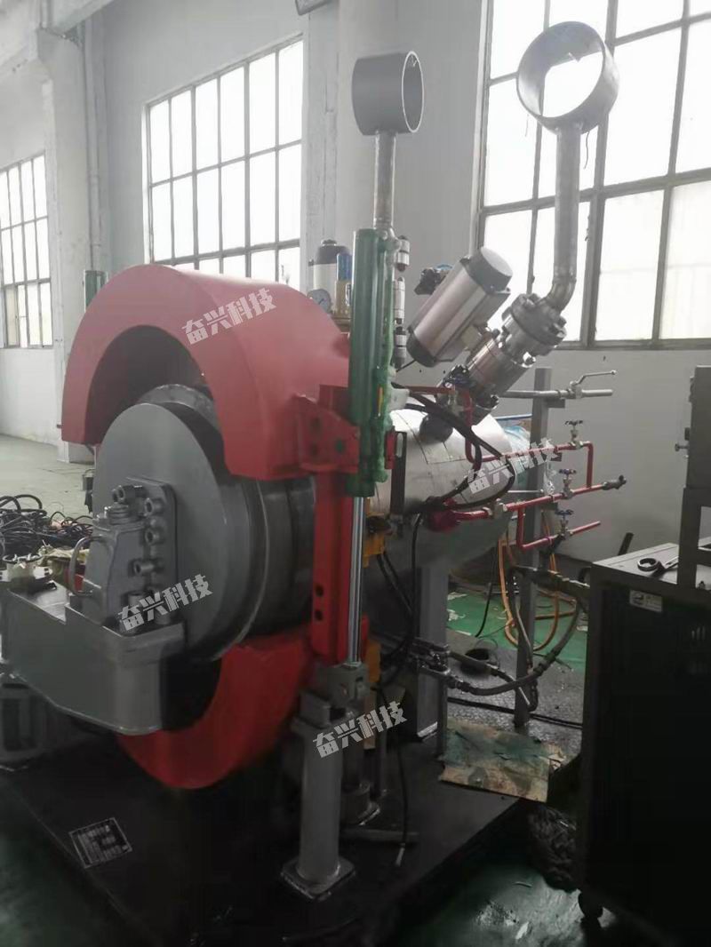 深水（2km）环境模拟系统